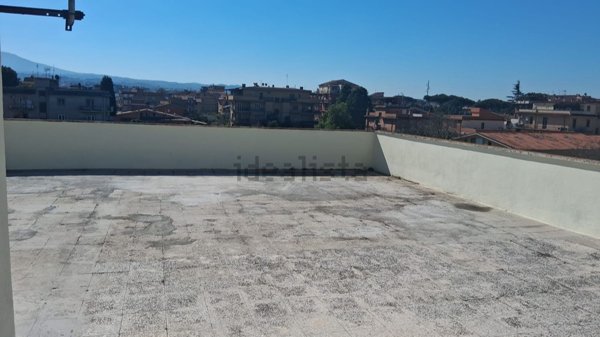 appartamento in vendita a Roma in zona Casal Morena