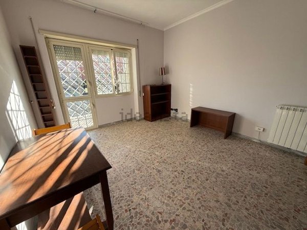appartamento in vendita a Roma in zona Ostia Antica