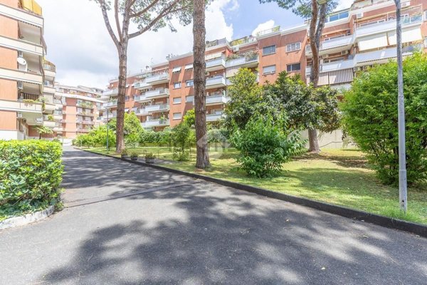 appartamento in vendita a Roma in zona Monte Sacro/Talenti