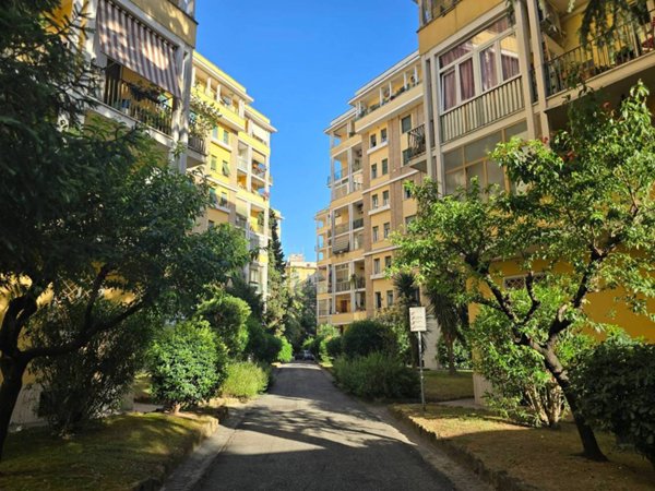 appartamento in vendita a Roma in zona Ostiense