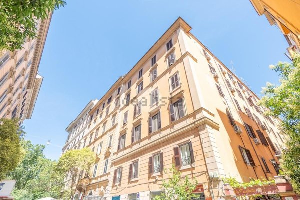 appartamento in vendita a Roma in zona Esquilino