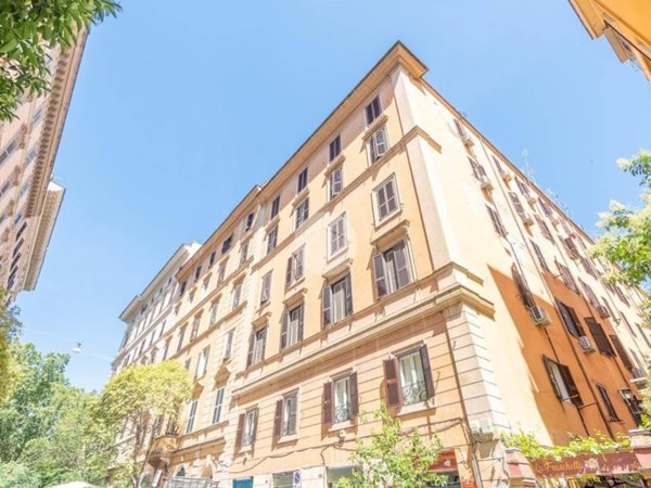 appartamento in vendita a Roma in zona Esquilino