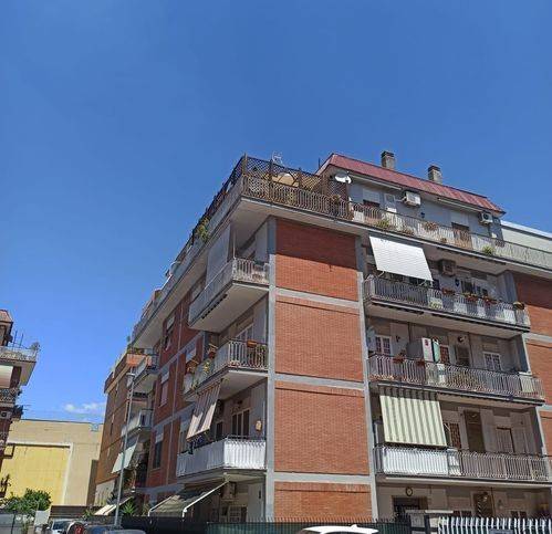 appartamento in vendita a Roma in zona Tor Sapienza