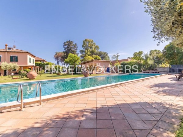casa indipendente in vendita a Roma in zona Collatino