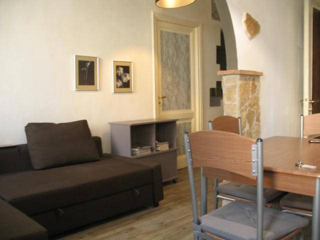 appartamento in vendita a Roma in zona Ostiense