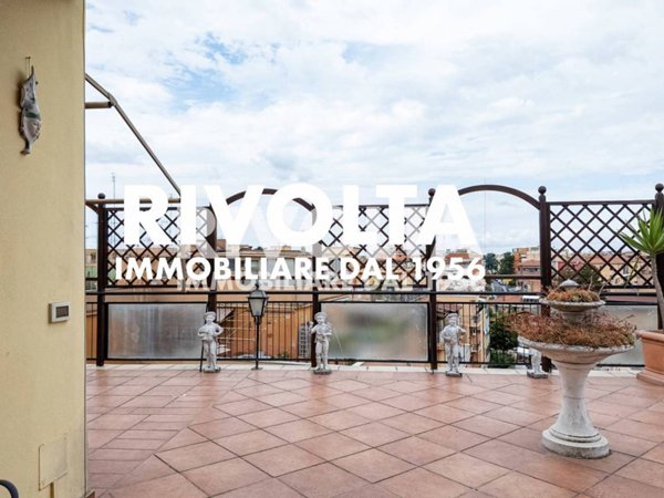 appartamento in vendita a Roma