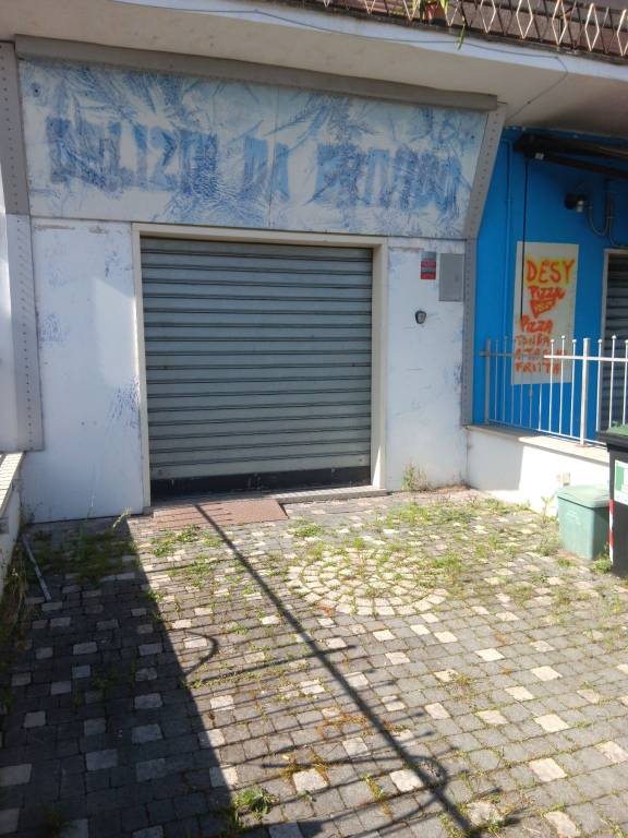 negozio in vendita a Roma in zona Tiburtino