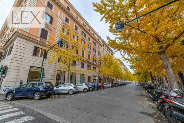 appartamento in vendita a Roma in zona Rione Prati