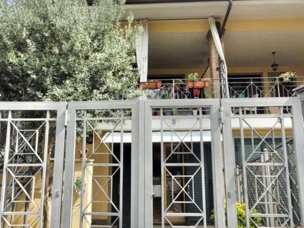casa indipendente in vendita a Roma in zona Labaro