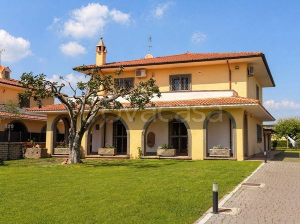 casa indipendente in vendita a Roma in zona Ponte di Nona