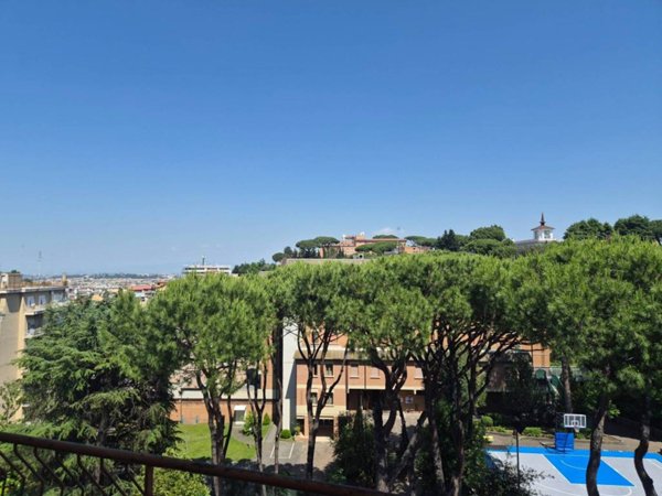 appartamento in vendita a Roma in zona Aurelio