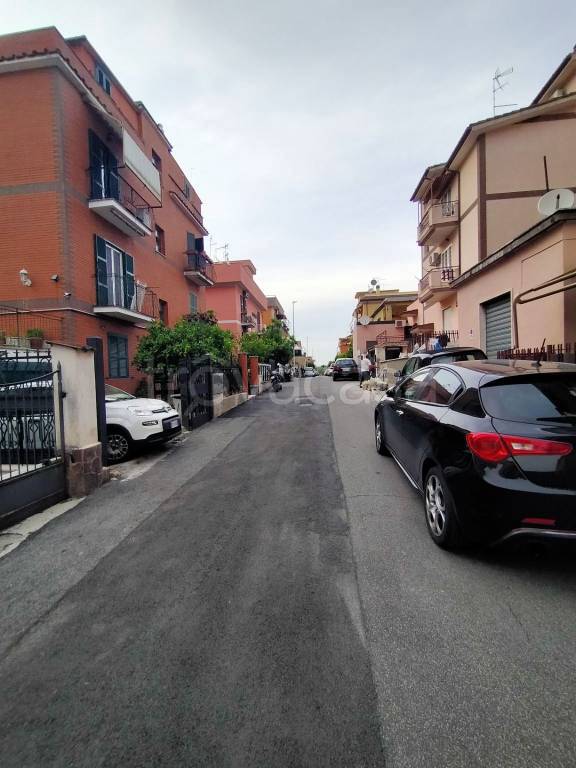 appartamento in vendita a Roma in zona Casalotti