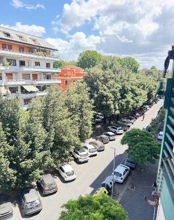 appartamento in vendita a Roma in zona Della Vittoria