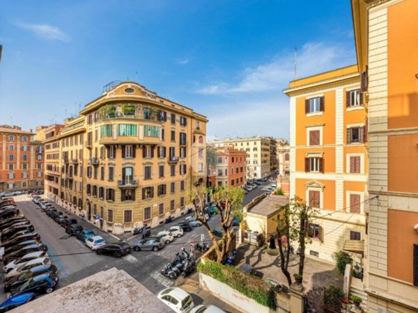 appartamento in vendita a Roma in zona Rione Prati