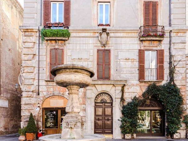 appartamento in vendita a Roma in zona Centro Storico