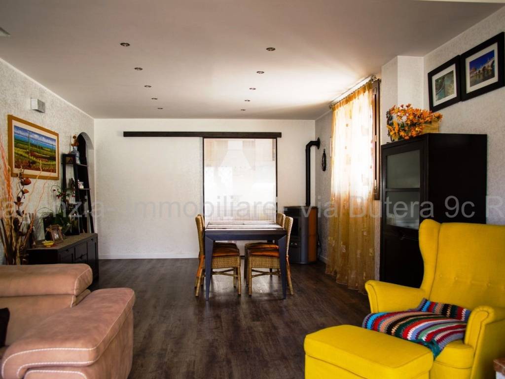 casa indipendente in vendita a Roma in zona Borghesiana