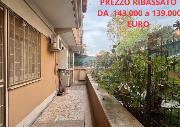 appartamento in vendita a Roma in zona Corviale