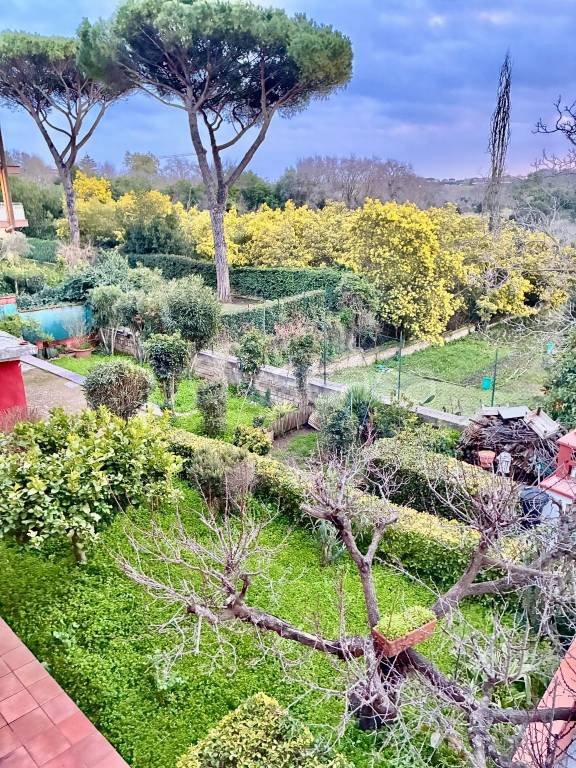 appartamento in vendita a Roma in zona Gianicolense