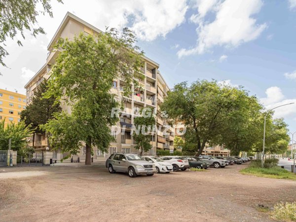 appartamento in vendita a Roma in zona Don Bosco