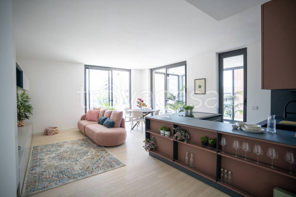 appartamento in vendita a Roma in zona Ostiense