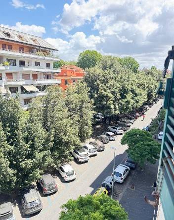 appartamento in vendita a Roma in zona Della Vittoria