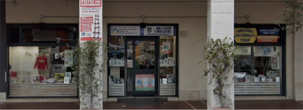 negozio in vendita a Roma in zona Ostia