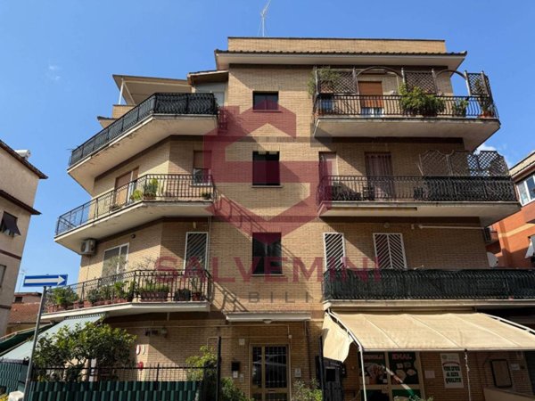 appartamento in vendita a Roma in zona Fidene