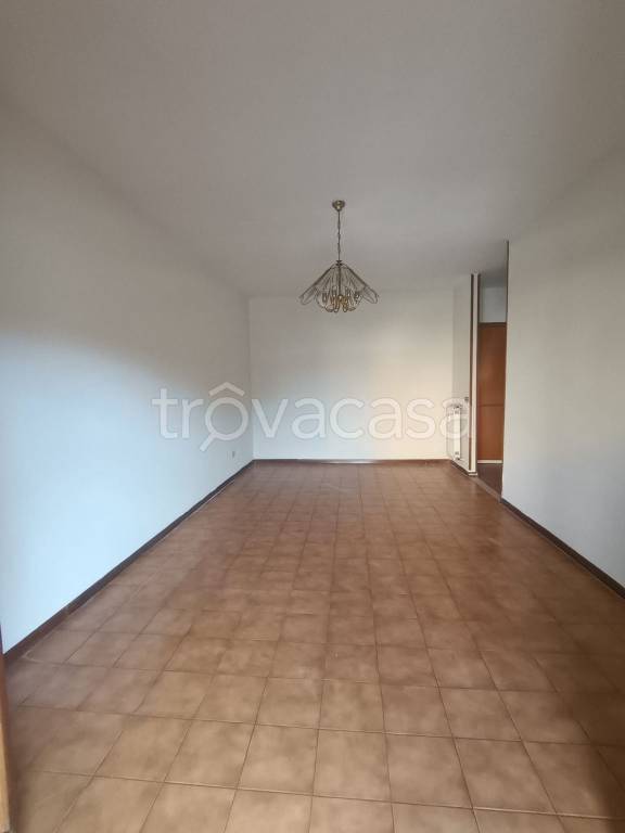 appartamento in vendita a Roma in zona Tor Bella Monaca