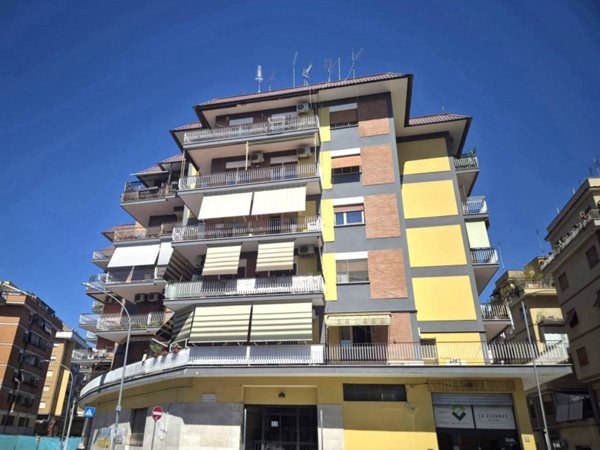 appartamento in vendita a Roma in zona Portuense