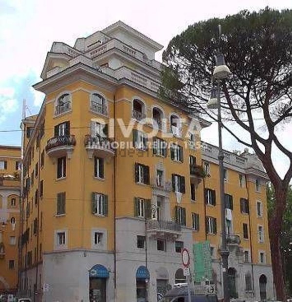 appartamento in vendita a Roma in zona San Saba - Ripa