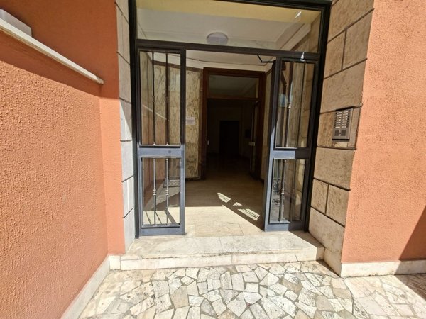 appartamento in vendita a Roma in zona Gianicolense