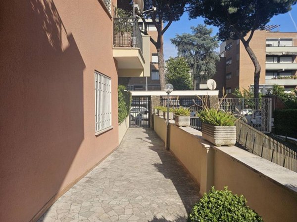 appartamento in vendita a Roma in zona Monte Sacro/Talenti