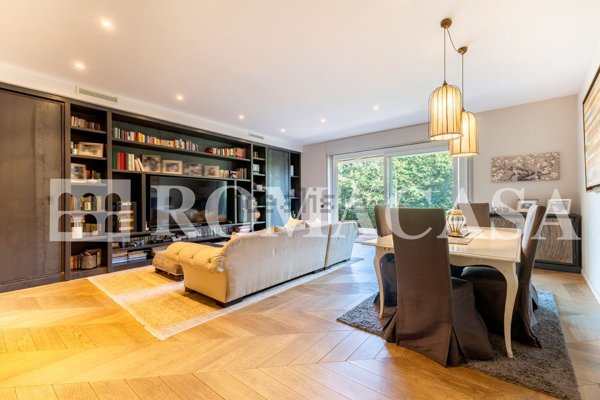 appartamento in vendita a Roma in zona EUR