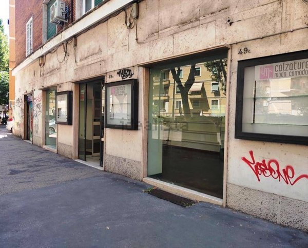 negozio in vendita a Roma in zona Gianicolense