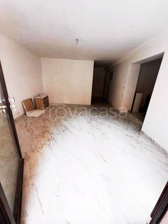 appartamento in vendita a Roma in zona Tuscolano