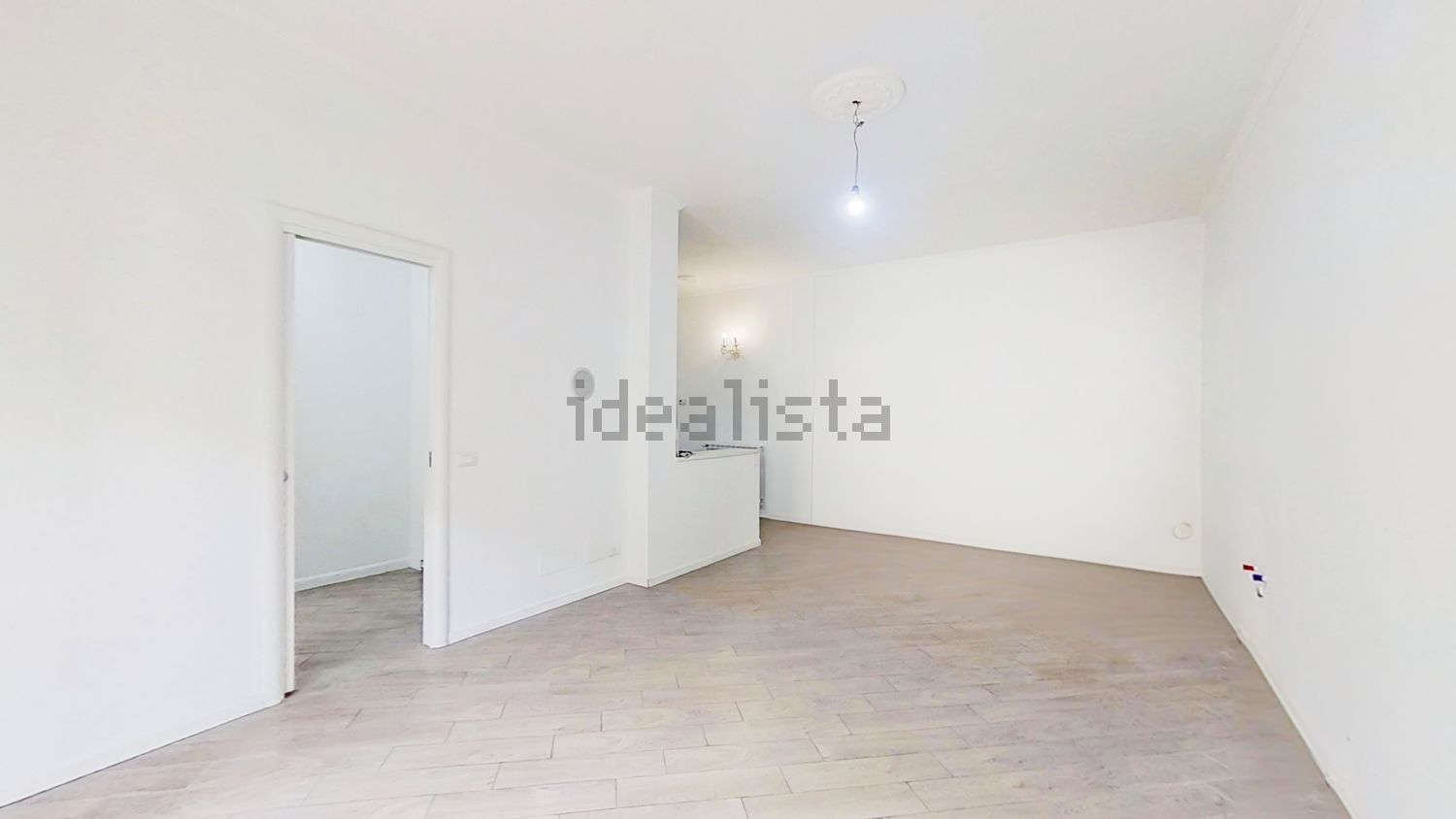 appartamento in vendita a Roma in zona Axa