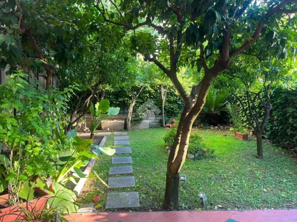 appartamento in vendita a Roma in zona Monte Sacro/Talenti