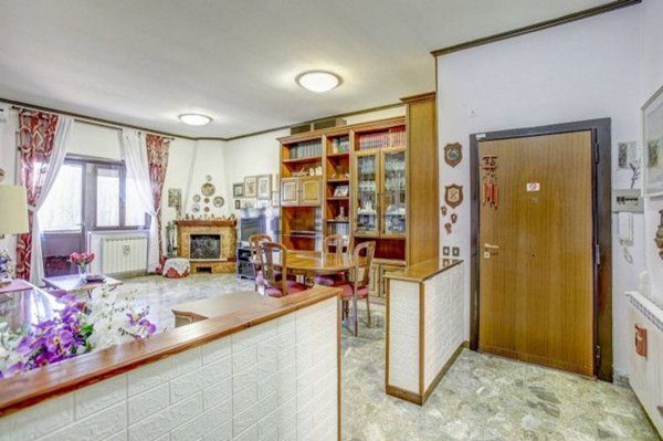 appartamento in vendita a Roma in zona Acilia