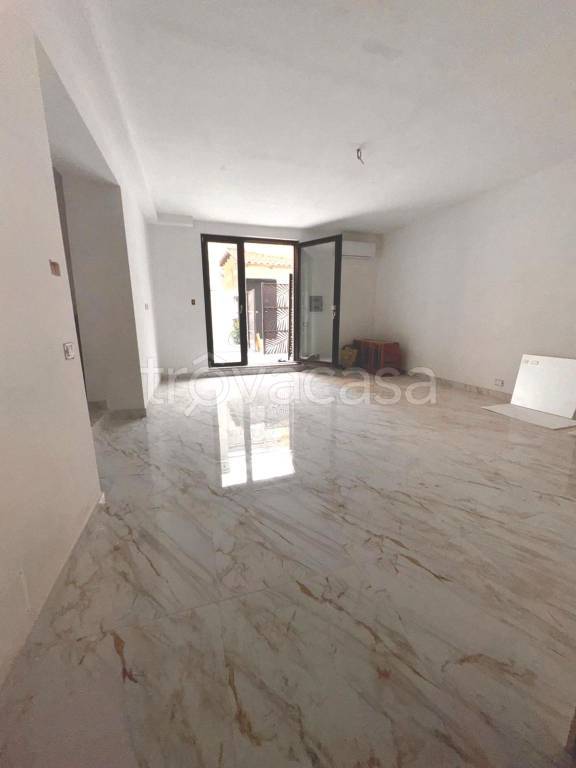 appartamento in vendita a Roma in zona Tuscolano