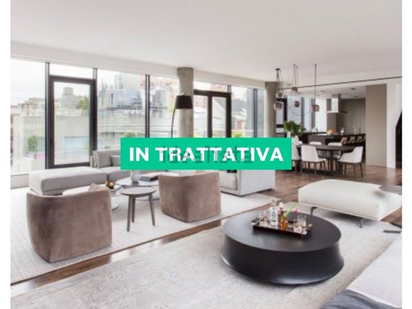 appartamento in vendita a Roma in zona EUR