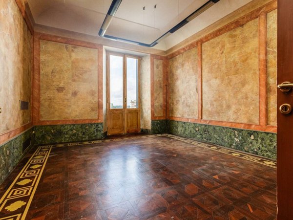 appartamento in vendita a Roma in zona Ludovisi/Sallustiano