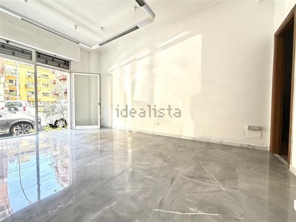 negozio in vendita a Roma in zona Gianicolense