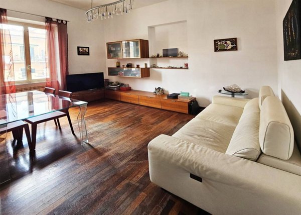 appartamento in vendita a Roma in zona Rione Monti/Campitelli