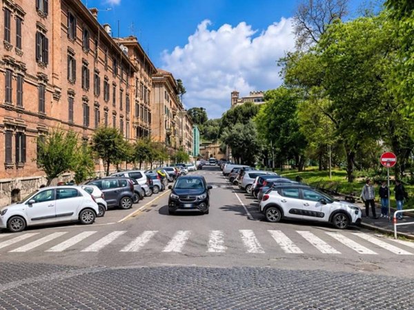 appartamento in vendita a Roma in zona Testaccio