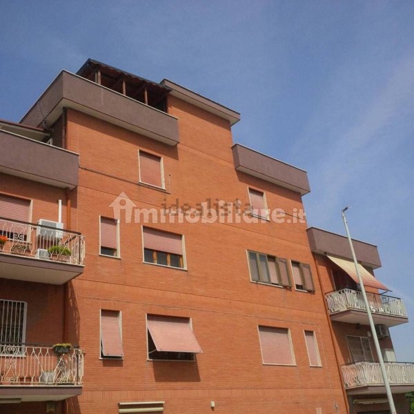 appartamento in vendita a Roma in zona Palmarola