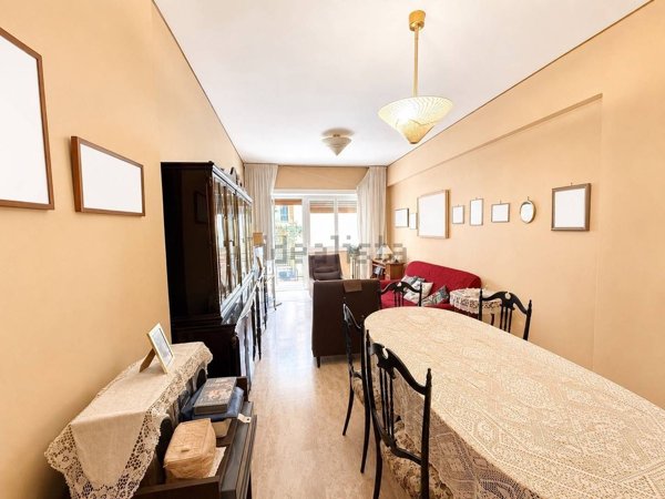 appartamento in vendita a Roma in zona Ardeatino