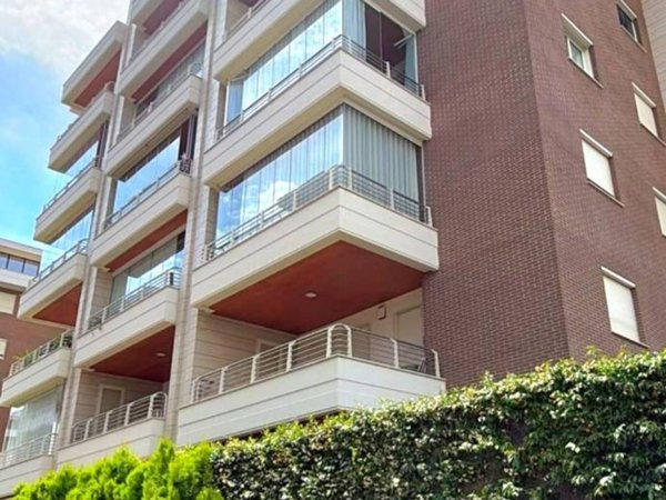 appartamento in vendita a Roma in zona Giuliano Dalmata