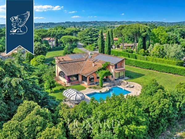 casa indipendente in vendita a Roma in zona Olgiata