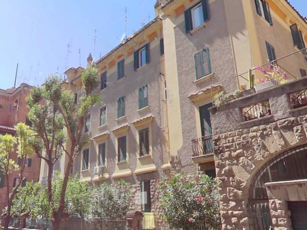 appartamento in vendita a Roma in zona Rione Prati