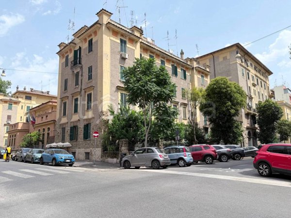 appartamento in vendita a Roma in zona Rione Prati
